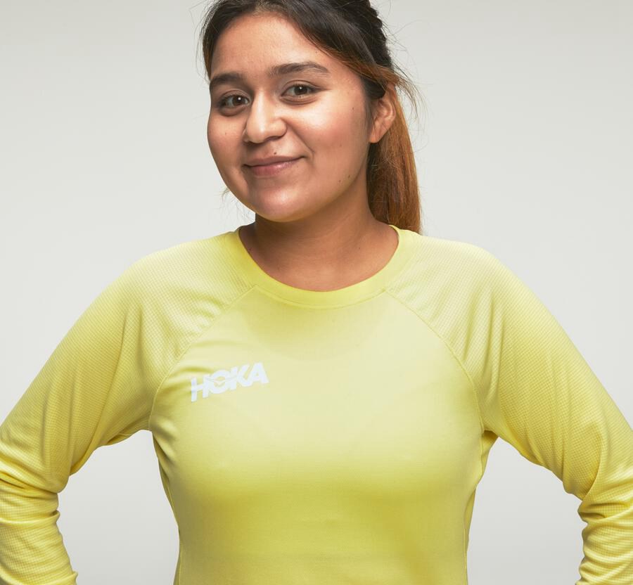 Hoka One One Top Dame - Performance Lang Sleeve - Gul - 412750TOX